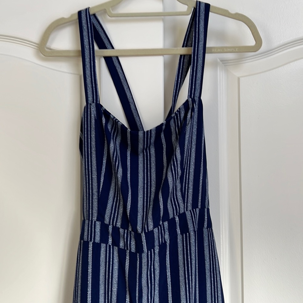 Forever 21 jumper in size Large